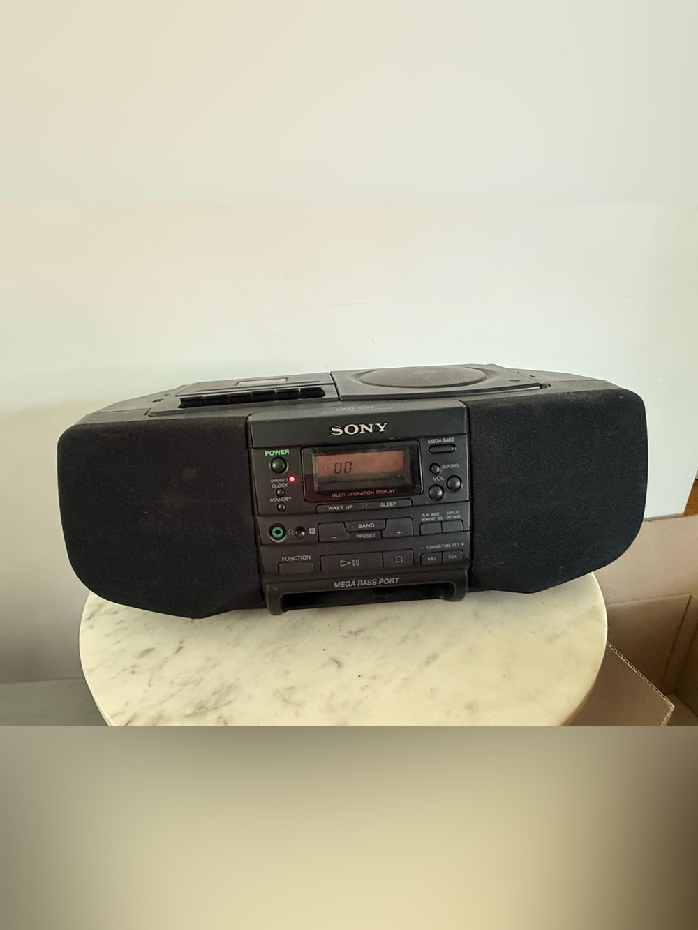 Sony CFD-S33 AM/FM Radio Cassette CD Player Boombox w/ Power Cord/ USED Works!!